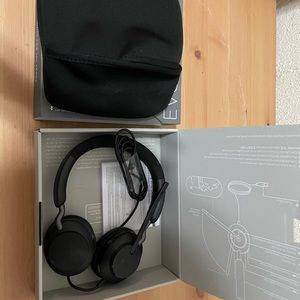BRAND NEW Jabra Stereo Headset